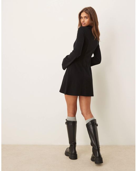ASOS Black – superweiches, ausgestelltes minikleid