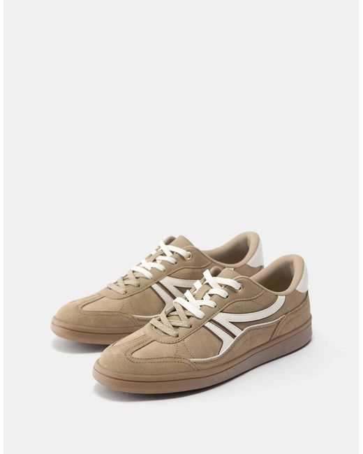 Baskets rétro à lacets - sable Pull&Bear en coloris White