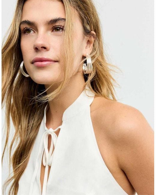 Stradivarius White Qipao Halter Button Top