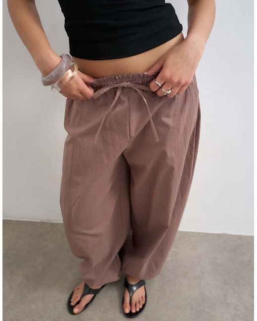 TOPSHOP Brown Elasticated Waist Cuffed Hem Techy Trouser