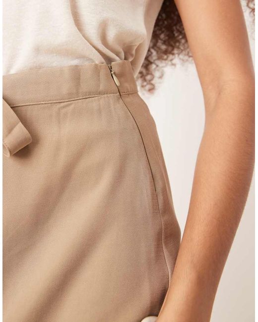 Jdy Midi Rok Met Gestrikte Taille in het Natural