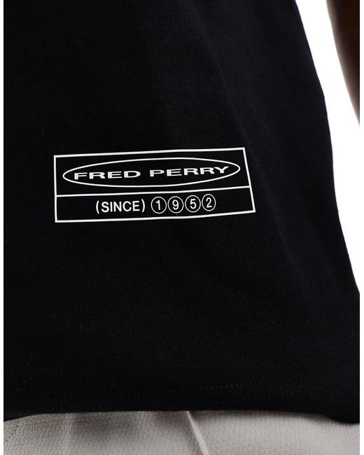 Fred Perry Oversized T-Shirt Met Print Op De Achterkant in het Black voor heren