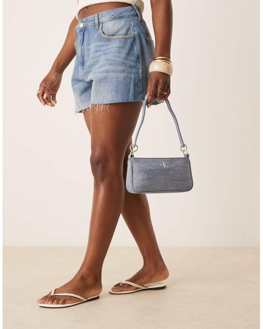Sac porté épaule style années 90 en jean - moyen Calvin Klein en coloris Blue