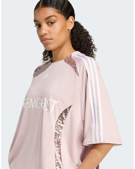 Adilenium Season 4 Teamgeist di Adidas Originals in Pink