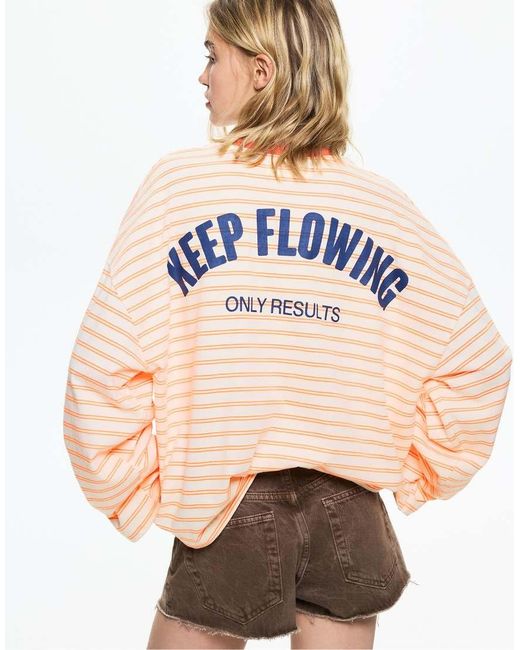 T-Shirt A Maniche Lunghe A Righe di Pull&Bear in Natural