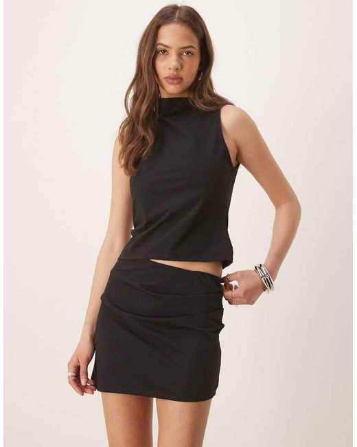Minifalda Negra Con Bajo Asimétrico Y Detalles Plisados De (Parte De Un Conjunto) ASOS de color Natural
