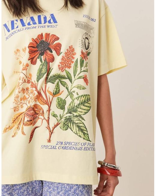 T-Shirt Oversize Gialla Con Grafica Botanica "Nevada" di ASOS in Natural