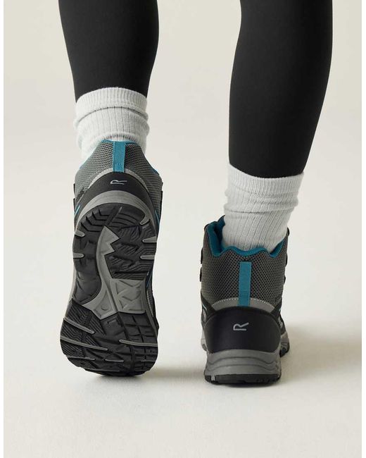 Regatta Black Vendeavour Waterproof Boots