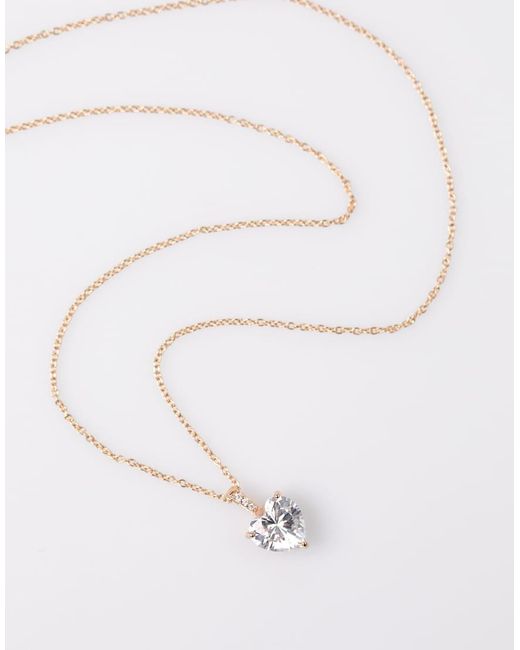 Collar Dorado Rosado De Plata De Ley Chapado En Con Colgante De Circonita En Forma De Corazón De Lovisa de color White