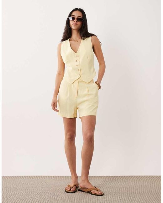 New Look Natural Waistcoat