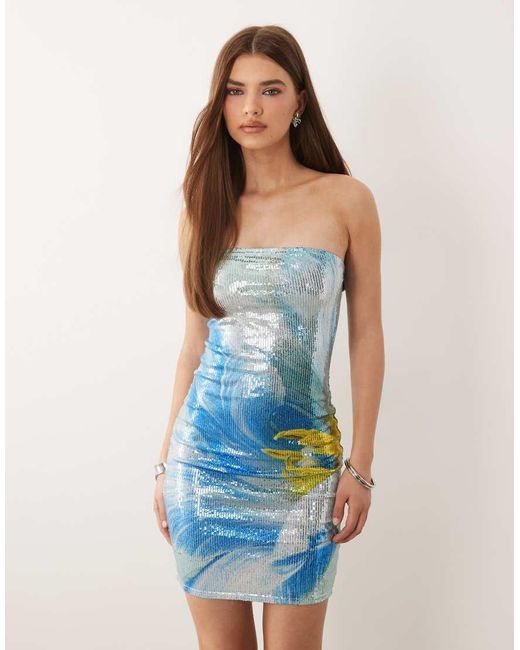 Kaiia Exclusive in het Blue