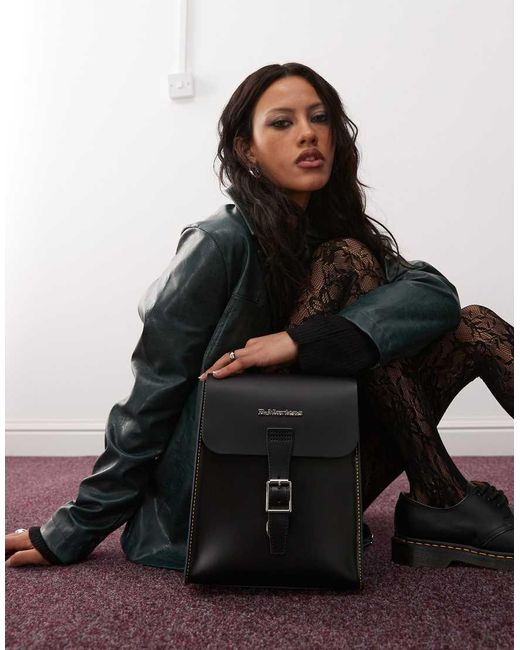 Dr. Martens Mini Rugzak in het Black