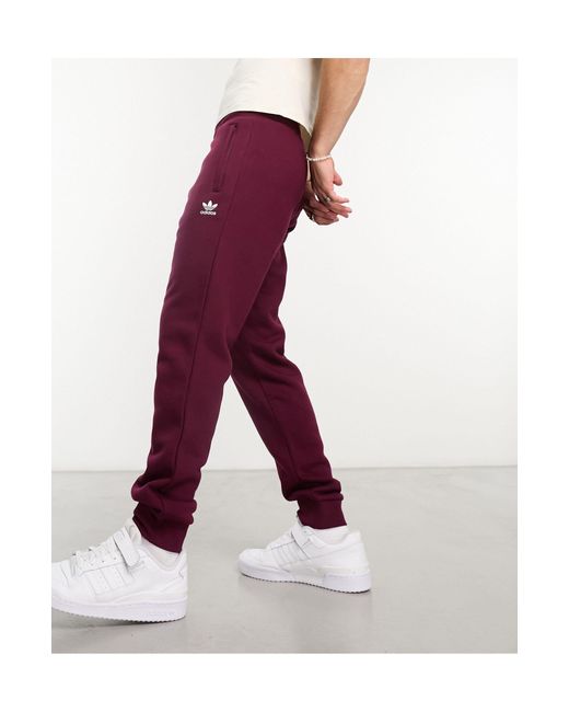 Essentials - joggers con logo di Adidas Originals in Purple da Uomo