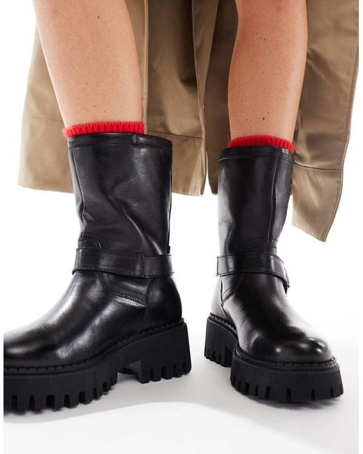 OFF THE HOOK Black 'Loxley' Heel Leather Boots
