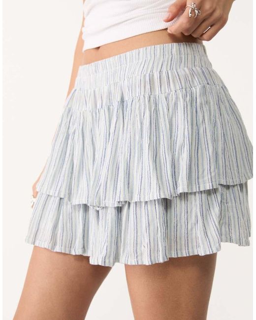 Stradivarius White Ruffled Mini Skort