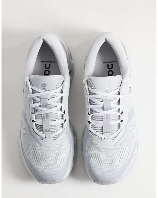 On Shoes White Cloudrunner 3 Running Trainers for men