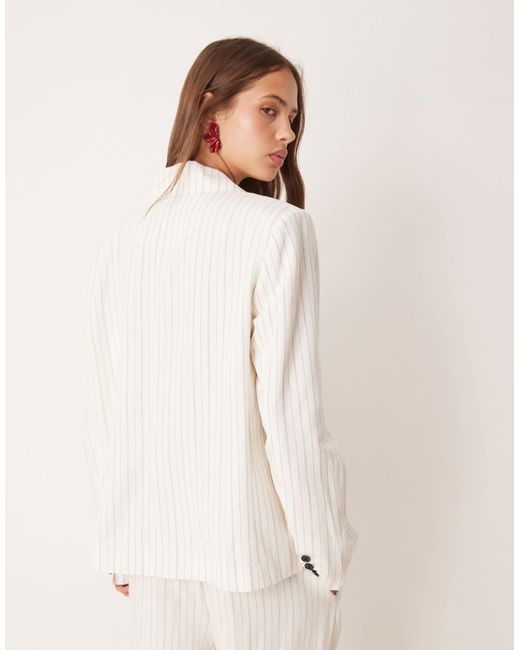 ASOS Natural – boxy fit oversize-blazer aus leinen mit streifen, kombiteil