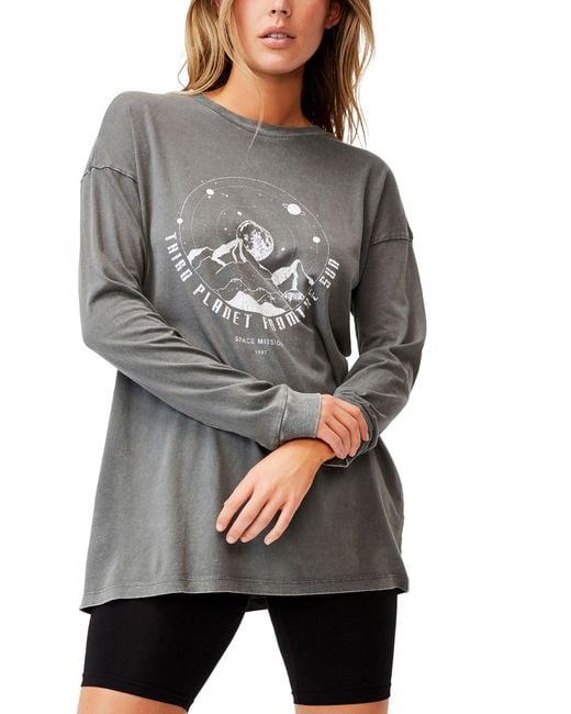 Cotton On Relaxed Boyfriend Graphic Long Sleeve T-shirt in Grey | Lyst UK