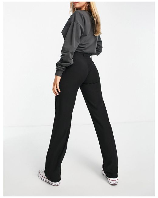 Women's Trousers - Autumn Winter 2022/2023 | PULL&BEAR | Trousers women,  Mid waist jeans, Trouser outfits
