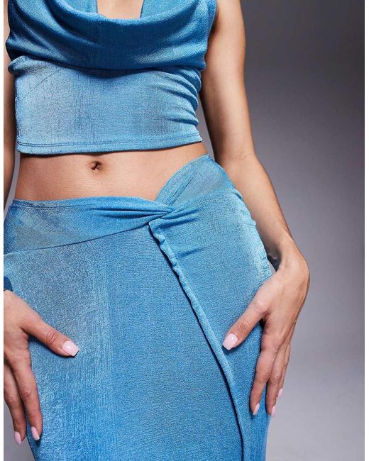 Gonna Lunga Aderente Con Spacco Laterale di Missy Empire in Blue