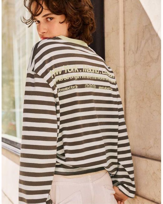 Pull&Bear Oversized Gestreept T-Shirt in het Natural