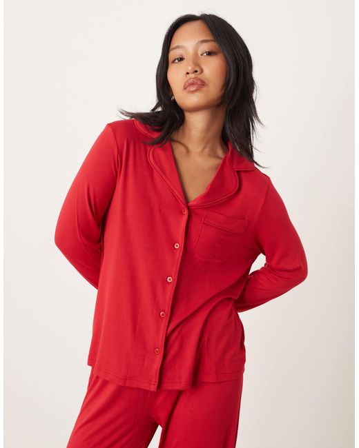 ASOS Red Asos design petite – superweicher pyjama aus langärmligem hemd und hose