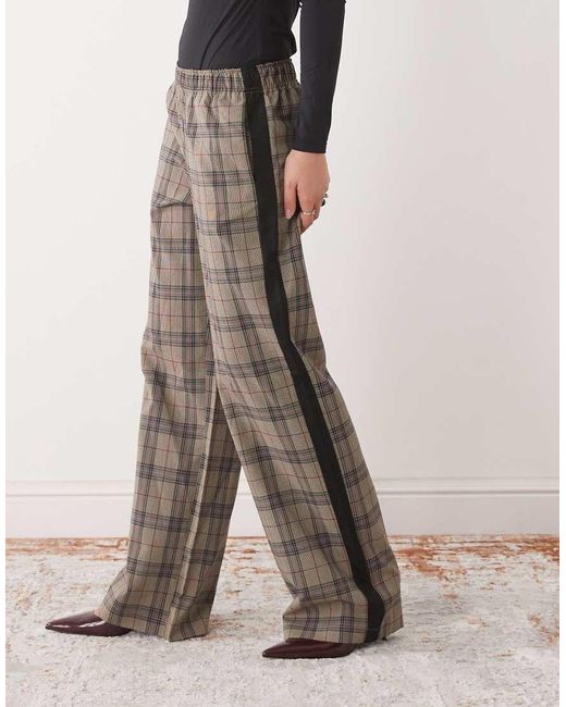 Noisy May Natural Wide Leg Trouser With Side Stripe