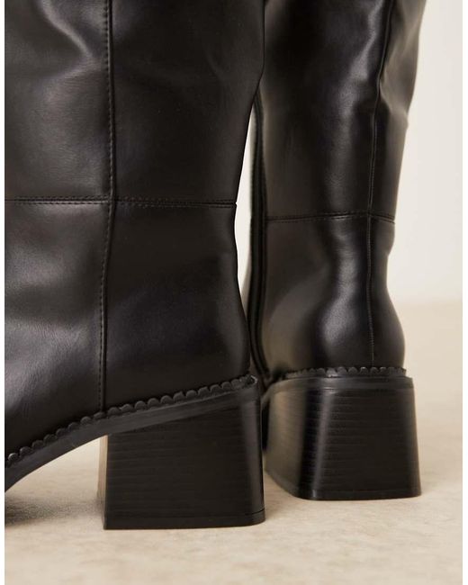Botas Por Encima De La Rodilla Negras Con Suela Gruesa Kilian De ASOS de color Natural