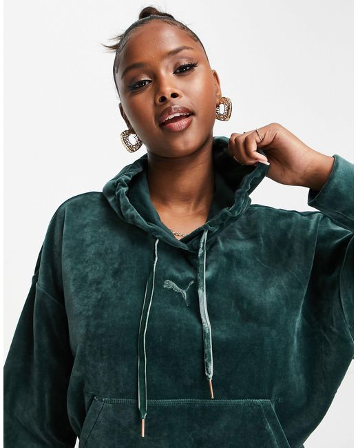 PUMA Iconic T7 Velour Hoodie in Green | Lyst