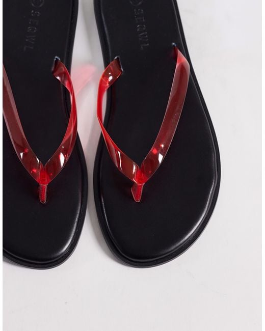 SEQWL White Jelly Flip Flops