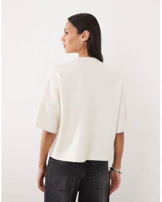Threadbare Natural – kurzärmliger pullover