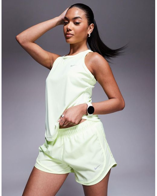 Nike Gray – tempo dri-fit – shorts