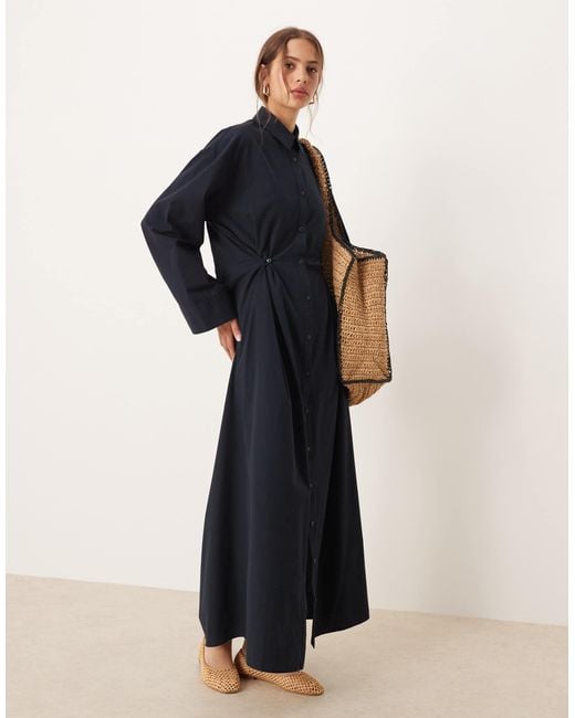 asos blue maxi dress Design Curve pleated bodice plunge neck midi in navy Long sleeves frame this pleated chiffon maxi dress with subtly puffed shoulders and a flowy skirt Dusky Blue - UK 4