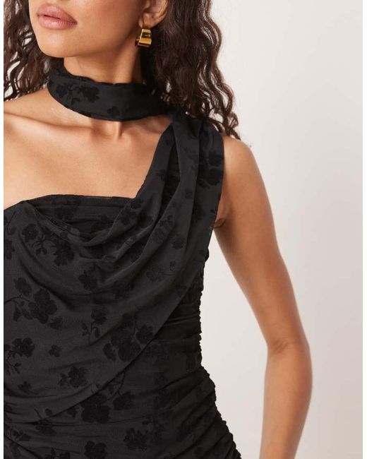 ASOS Bandeau Top Van Gevlokte Met Mesh Sjaal En Bloemen in het Black