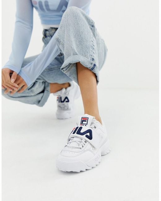 Fila shoes cheap with the strap