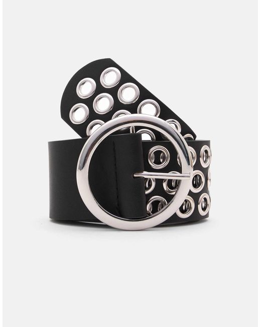 Ceinture en similicuir à œillets Pull&Bear en coloris White