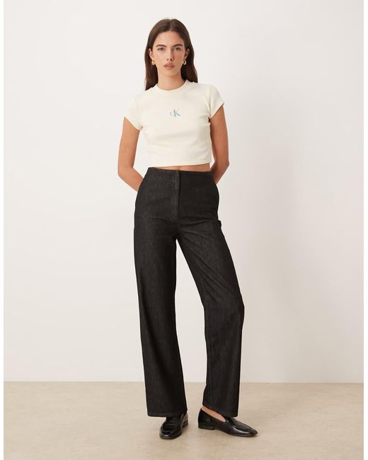 Calvin Klein Natural Monologo Cropped T-shirt