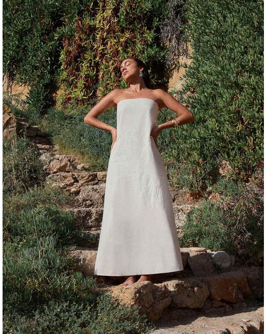 4th & Reckless Green X Luana Barron Contains Linen Bandeau Trapeze Sun Embroidery Maxi Dress