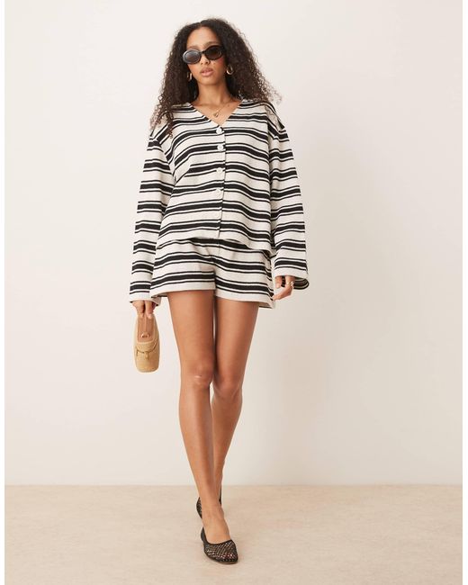 Gilet manches longues d'ensemble en tissu texturé à rayures - noir et blanc ASOS en coloris Multicolor