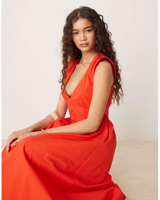 ASOS Midi Jurk Met V-Hals En Knopen in het Red