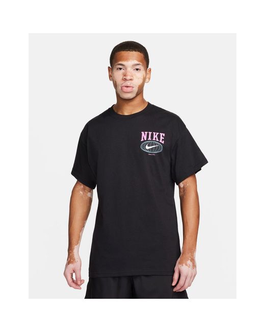 Camiseta negra con estampado gráfico en la espalda y logo Nike de hombre de color Black