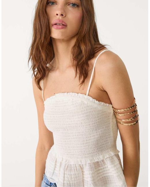 Stradivarius Top Met Dunne Bandjes En Ruches in het Blue