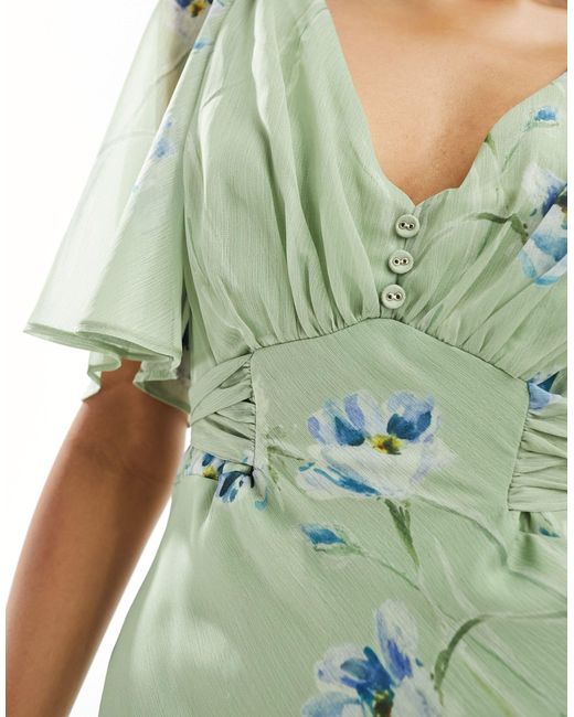 Hope & Ivy Green Flutter Sleeve Maxi Dress