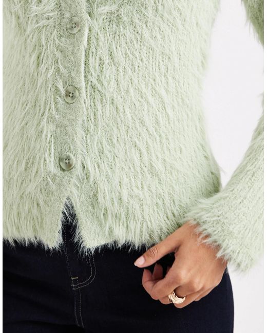 ASOS Green – flauschige strickjacke