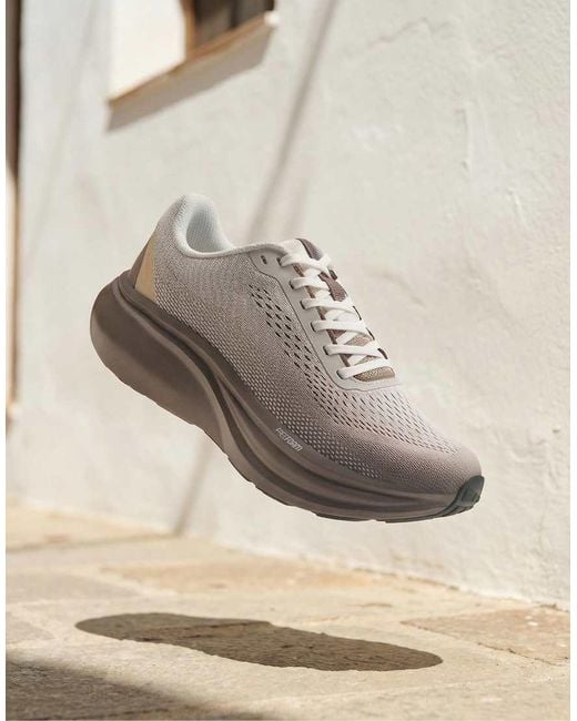 Oysho White Oy/er 835 Running Shoes