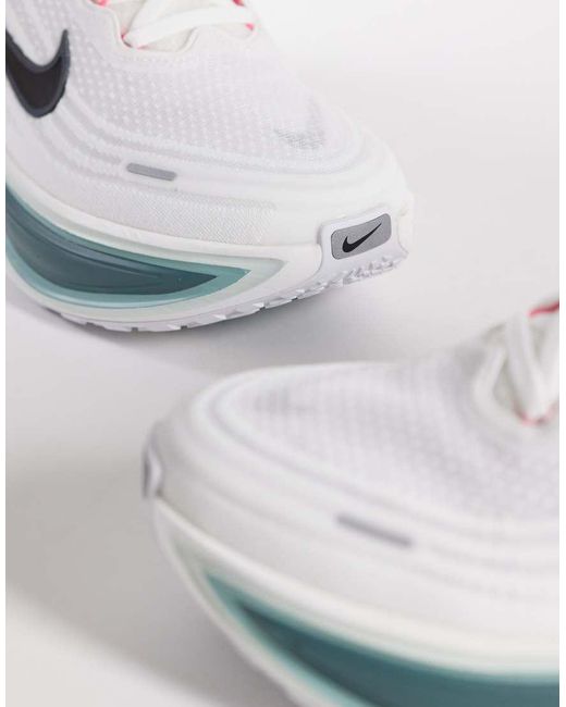 Nike White Vomero Plus Trainers for men