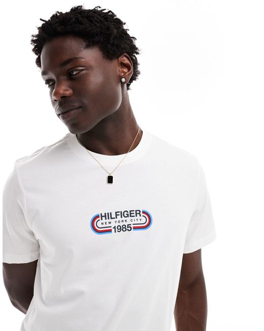 T-shirt ras Tommy Hilfiger pour homme en coloris White