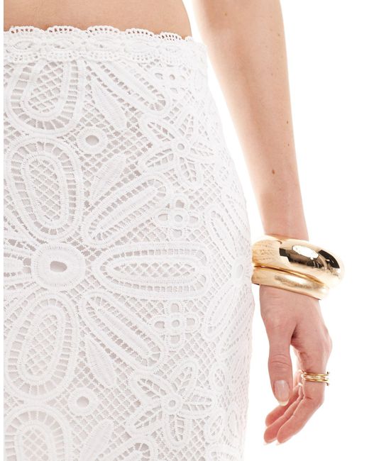 4th & Reckless White Broderie Lace Maxi Skirt Co-ord