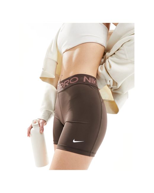 Nike Brown 365 5 Inch Shorts