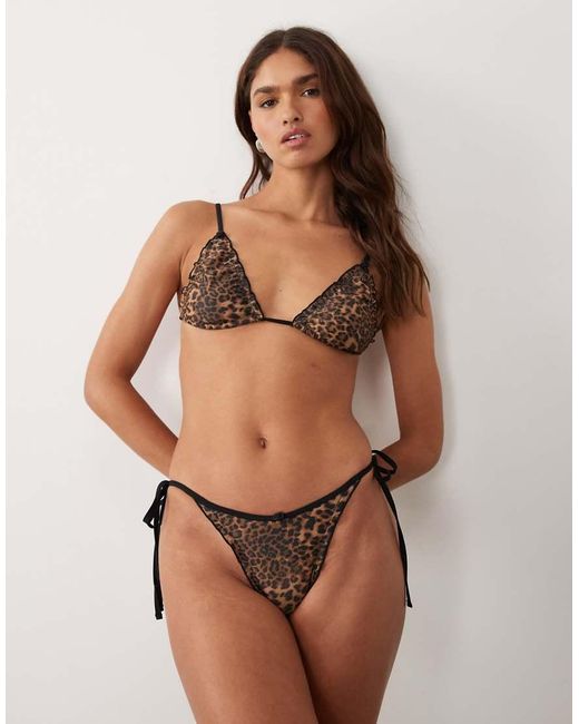 Kitty di ASOS in Brown